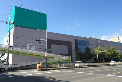 大型ショッピング施設の空調設備工事